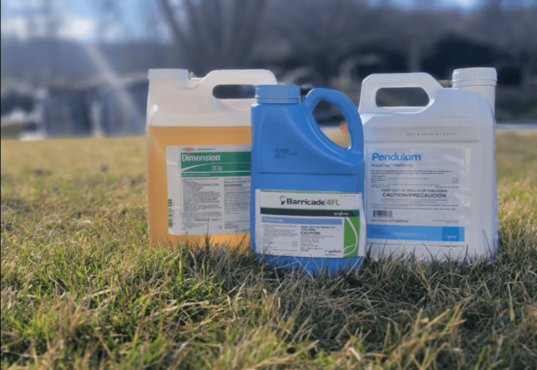 What is a Pre-emergent Herbicide and How Will it Improve my Lawn?